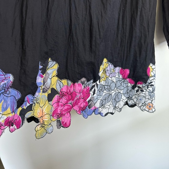 ❤️ Solitaire Los Angeles  Blouse with Floral Hem NWOT 100% French Cotton Large - Picture 3 of 10